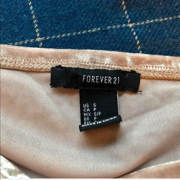 NWOT Forever 21 Crushed Velvet Bardot Top - Picture 5 of 5